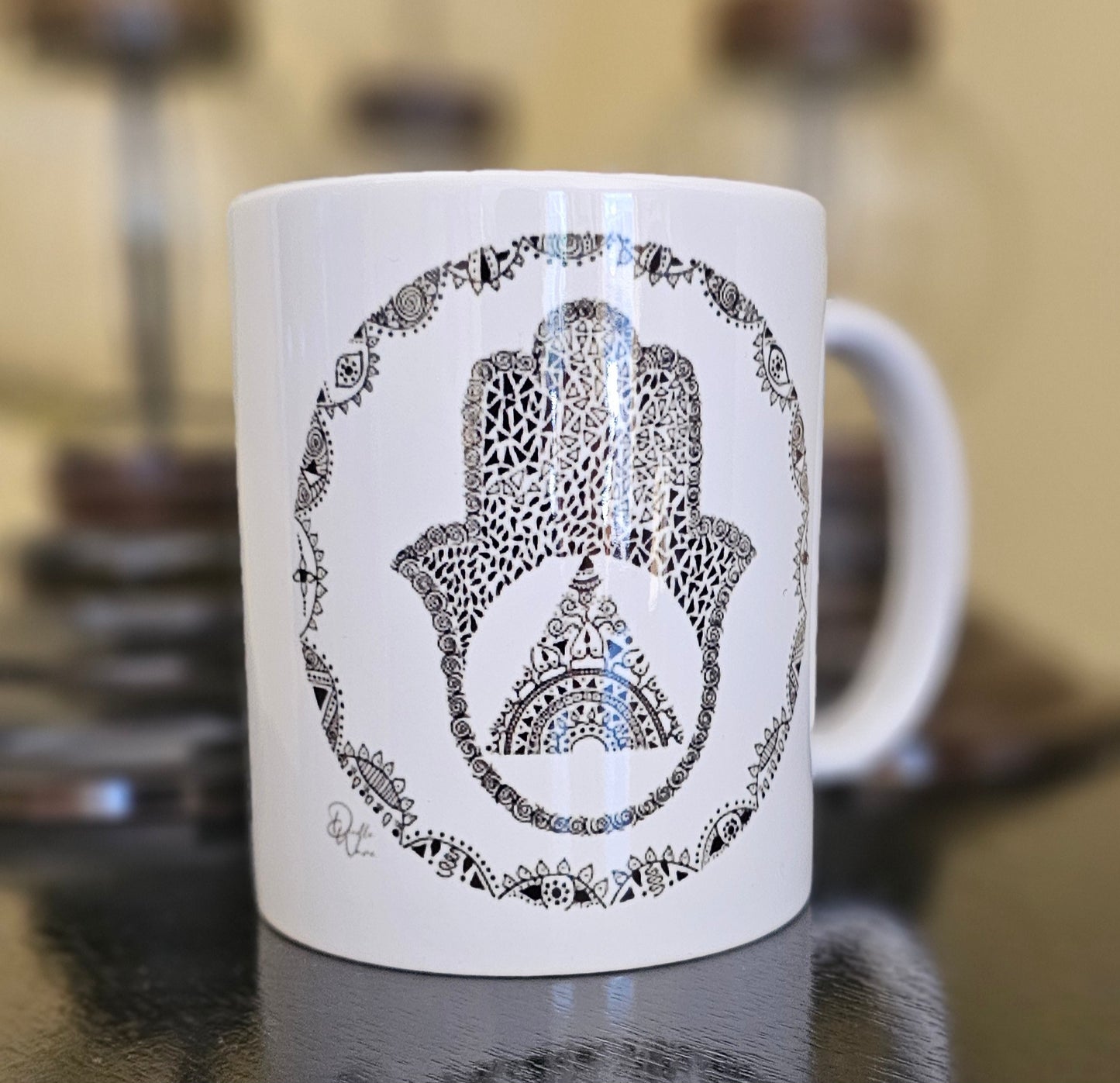 Single Doodle Design Round Mug - Hamsa 22