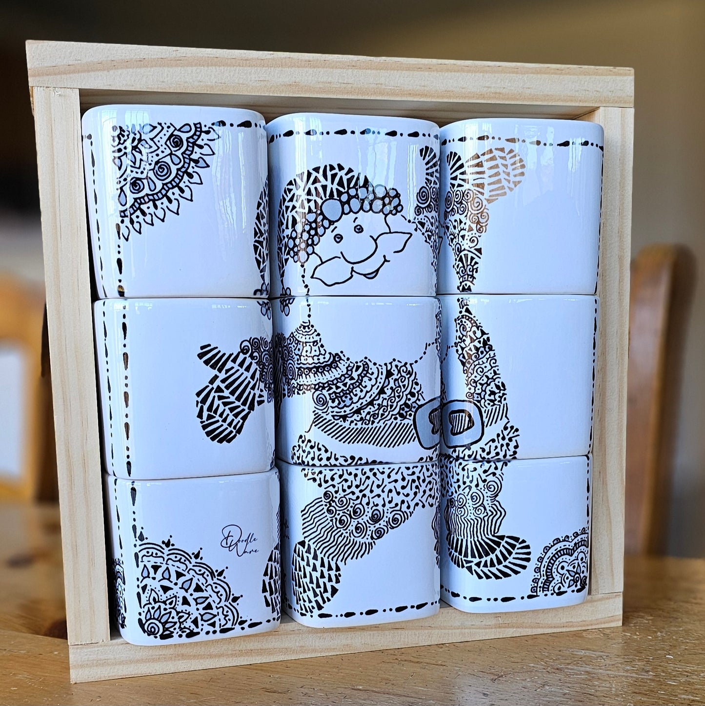 Doodle Design Mug Puzzle - Santa Doodle