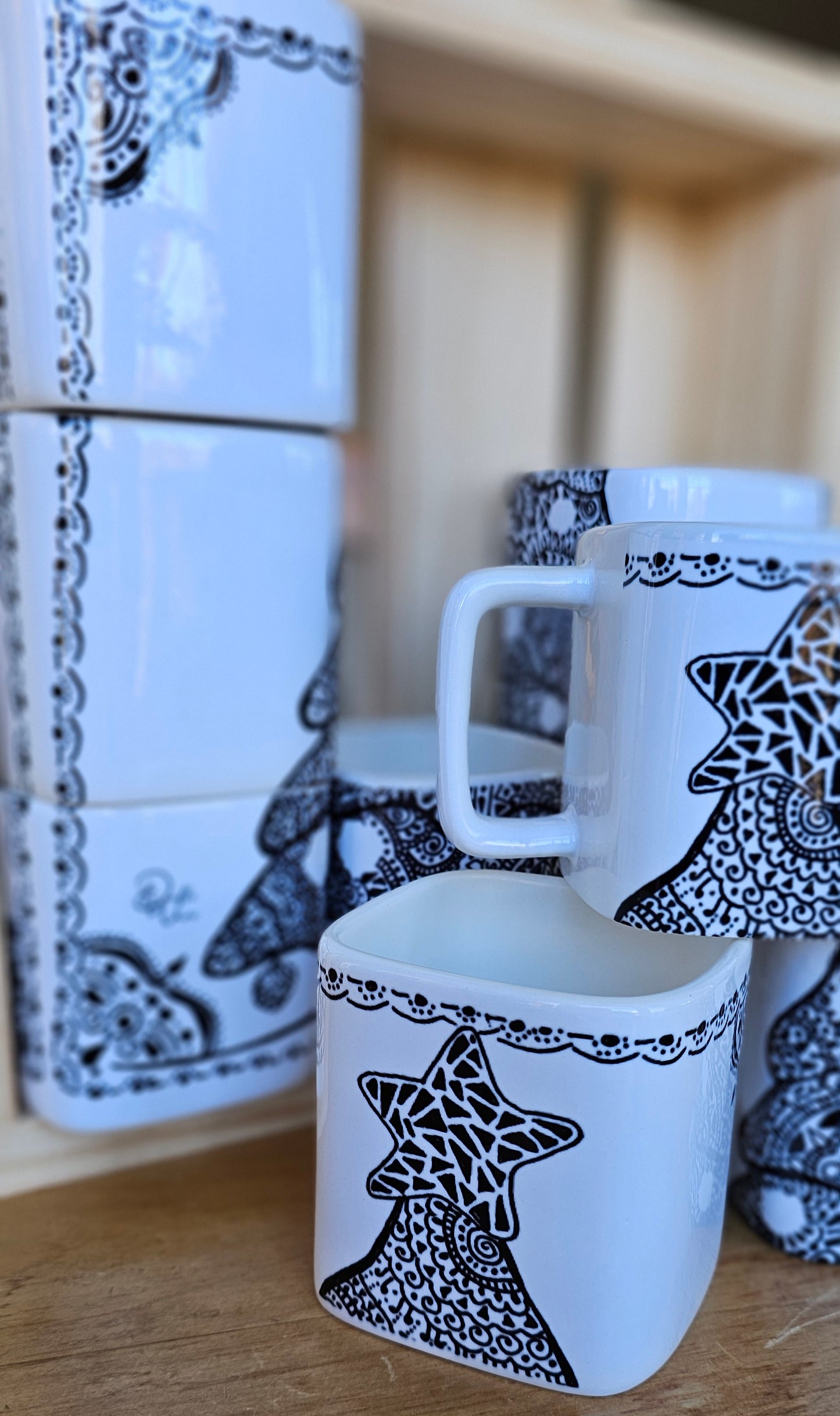 Doodle Design Mug Puzzle - Christmas Tree