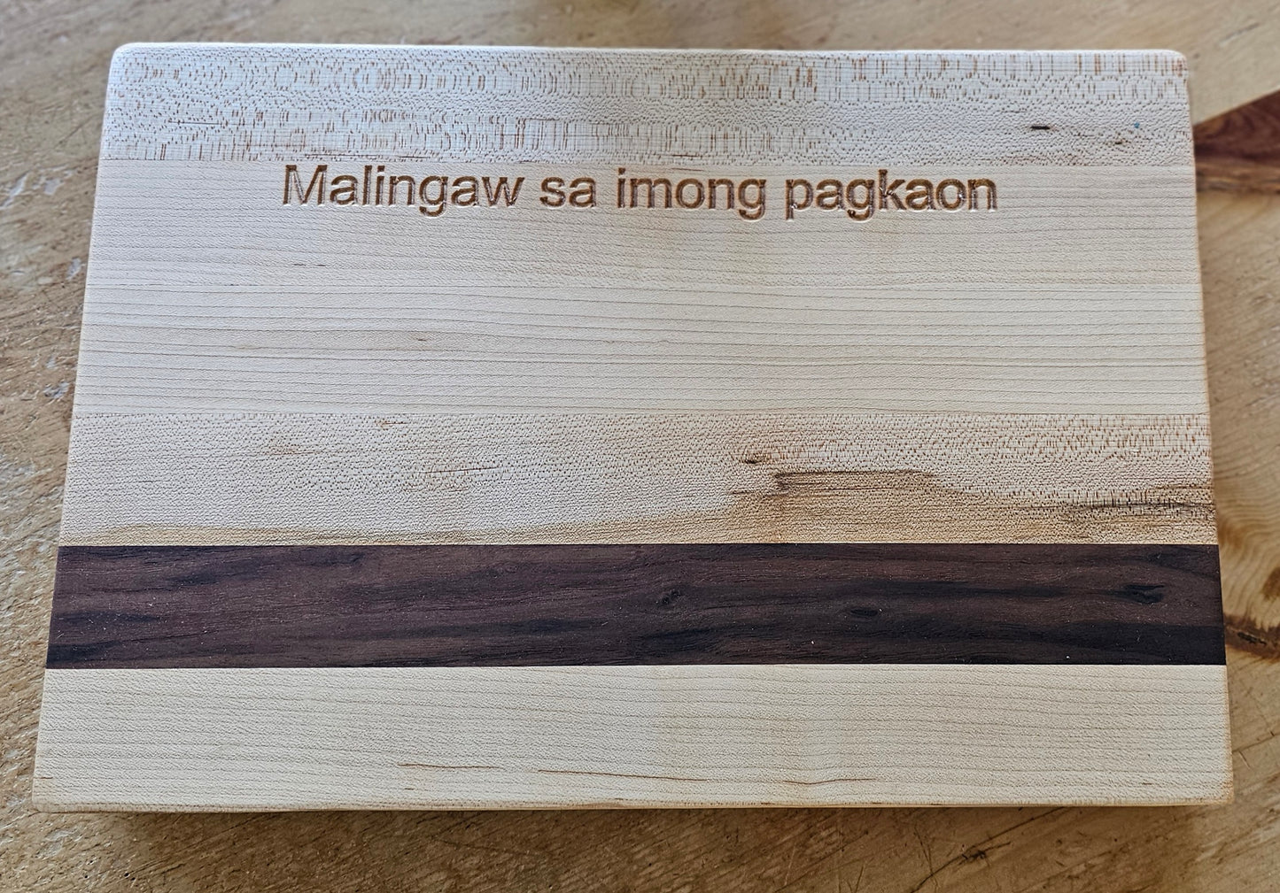 Doodleware Cutting Boards - Bon Appetit in Filipino (Pilipino)