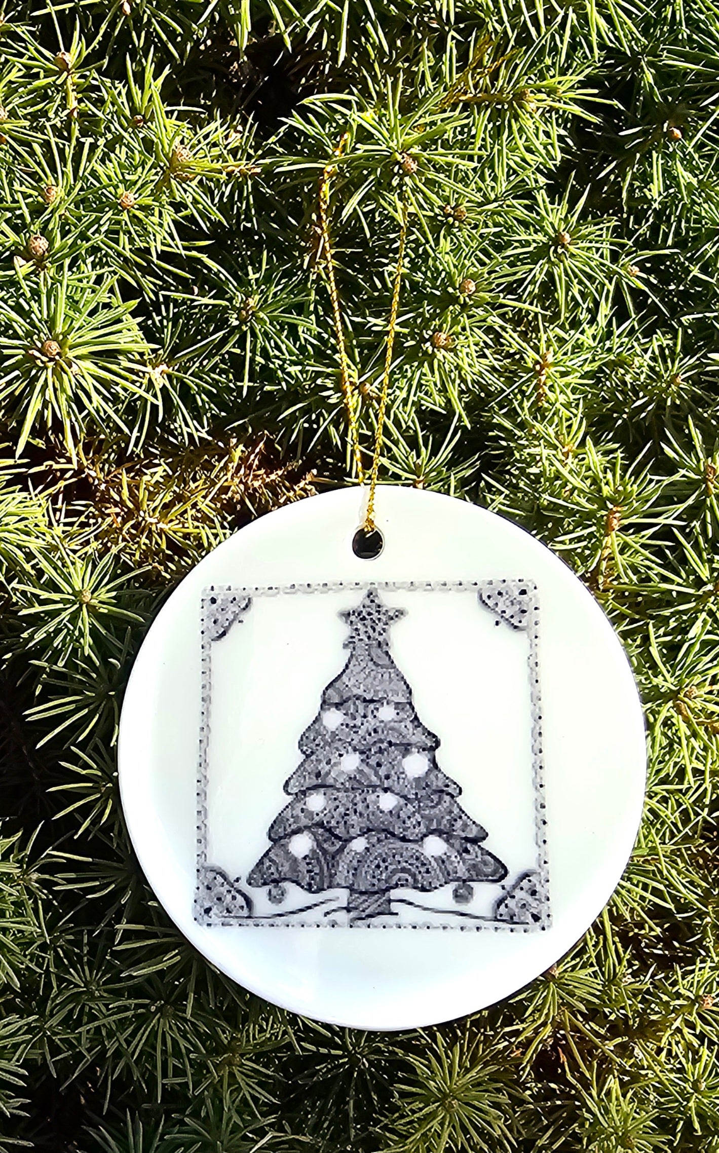 Doodle Design Ceramic Tree Ornaments - Christmas Tree