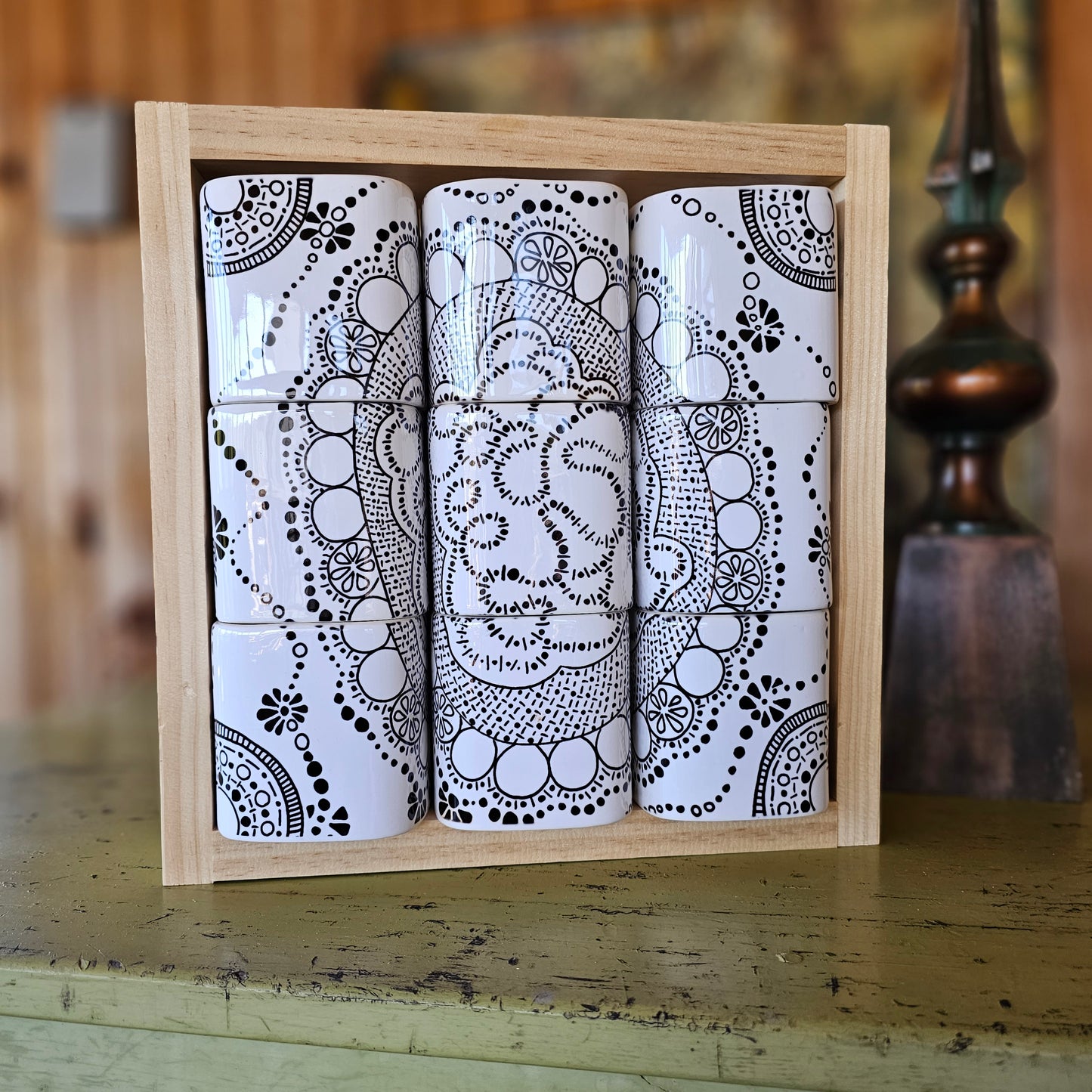 Doodle Design Mug Puzzle - Lots O Dots